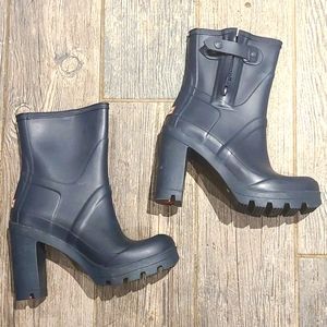 Hunter RARE boots